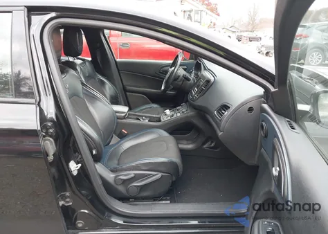 2015 Chrysler 200 S from USA, damaged, VIN 1C3CCCBB8FN585432